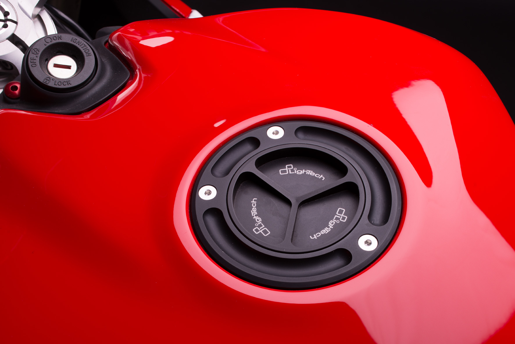 Ducati SS 800 Super Sport 2003 > 2005 LIGHTECH FUEL TANK CAP Spin